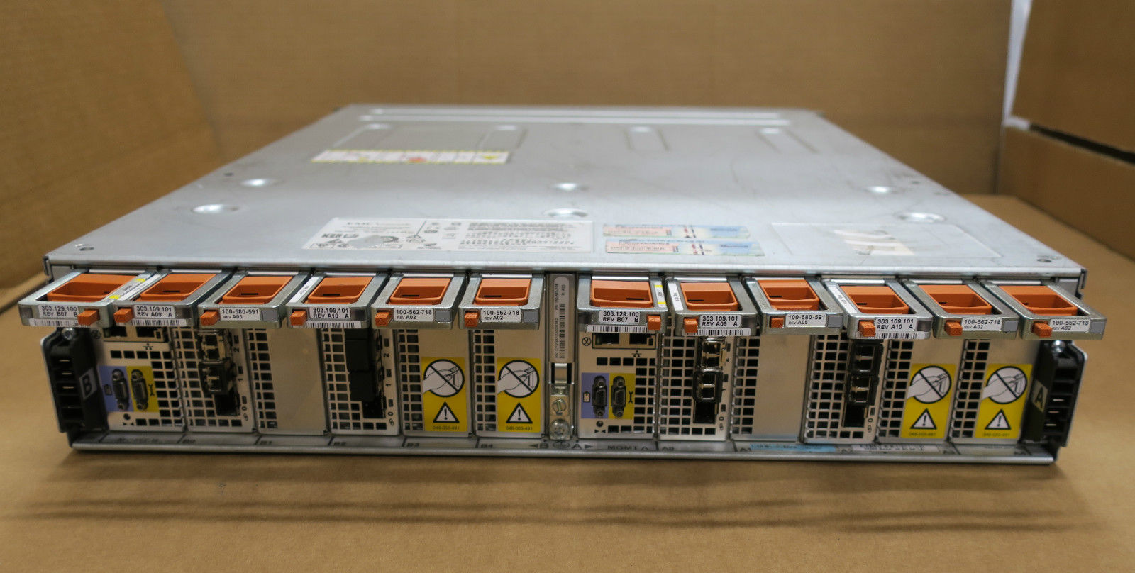 Dell EMC TRPE - Expansion Array With 2 x Controllers DF2FY 4 x PSU Rackmount Dell EMC TRPE &#8211; Expansion Array With 2 x Controllers DF2FY 4 x PSU Rackmount 1496683122 23 s l1600