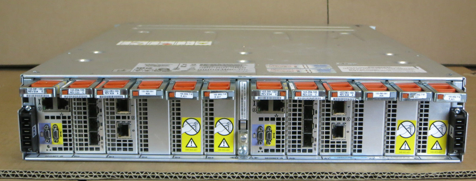 Dell EMC TRPE Storage Processor Unit With 2x Management I/O, 2x Quad FC,2x ISCSI Ctrl Dell EMC TRPE Storage Processor Unit With 2x Management I/O, 2x Quad FC,2x ISCSI Ctrl 1496698011 579 s l1600